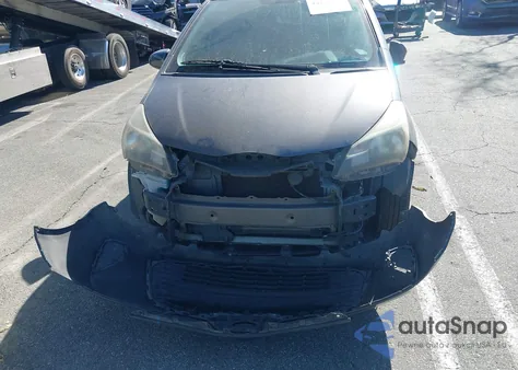 2016 Toyota Yaris Le z USA, uszkodzony, nr VIN VNKKTUD3XGA057359